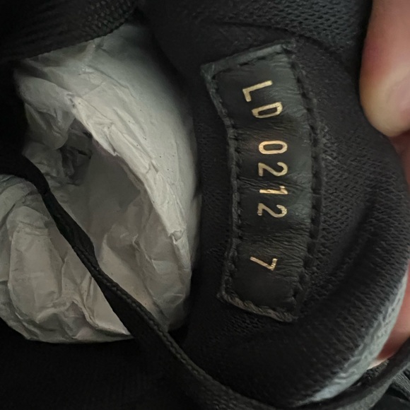 Size 7 - Louis Vuitton LV Trainer Black - 1A8PUA - Picture 7 of 10
